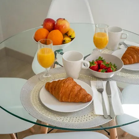 Gravina Corner House Apartment