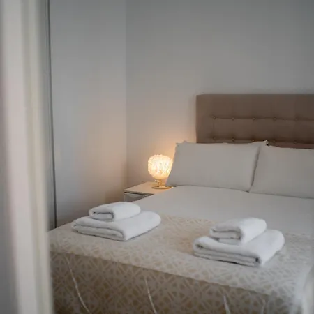 Apartment Gravina Corner House *